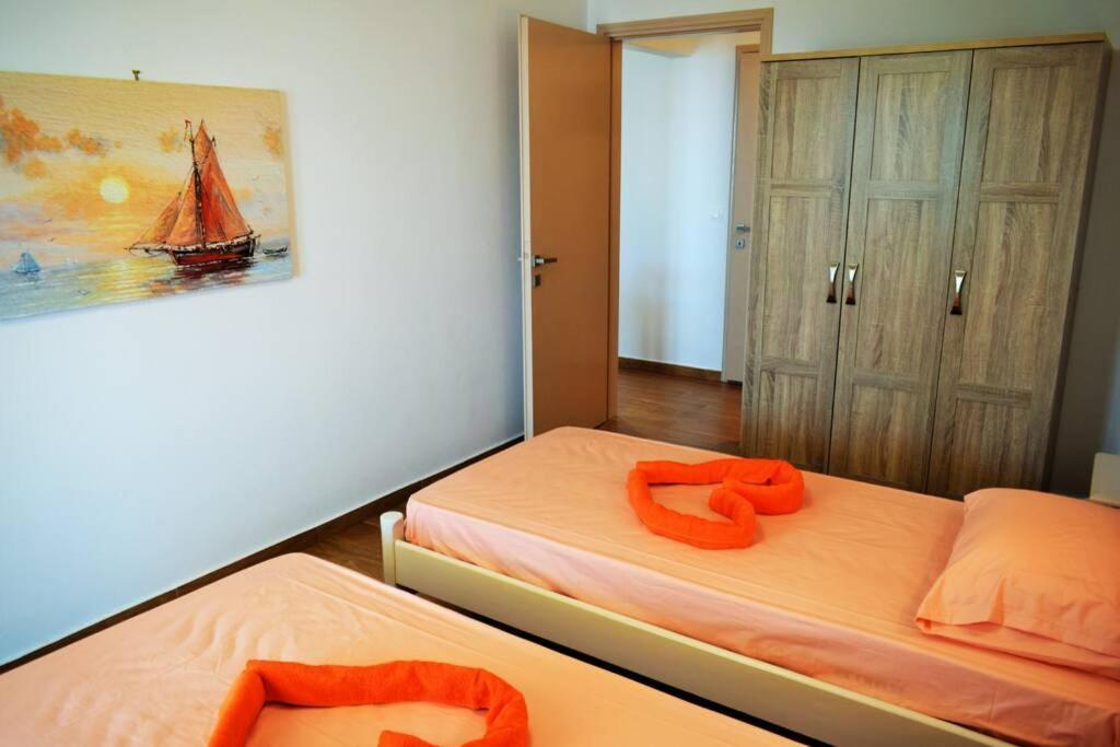 Meltemi Appartment Патитири Екстериор снимка