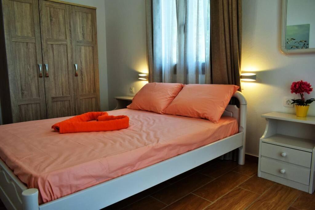 Meltemi Appartment Патитири Екстериор снимка
